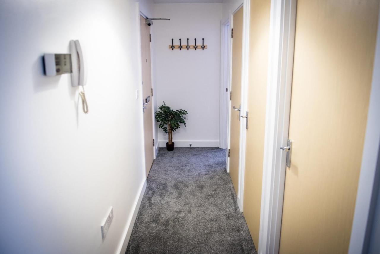 Stylish Two Bed City Apartment With Secure Parking Southampton Exterior foto